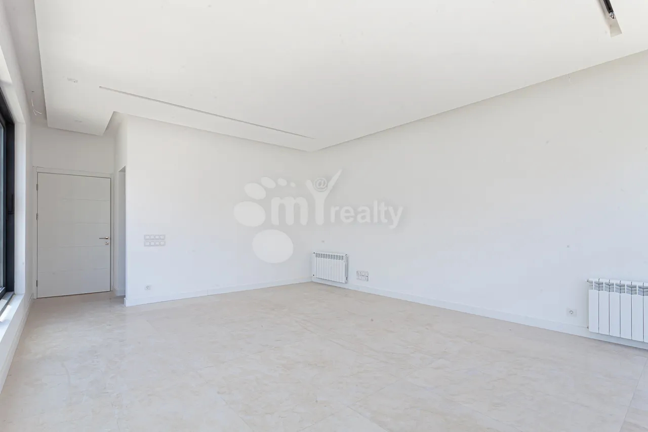 House for rent Antarayin St, Center Yerevan, 158351