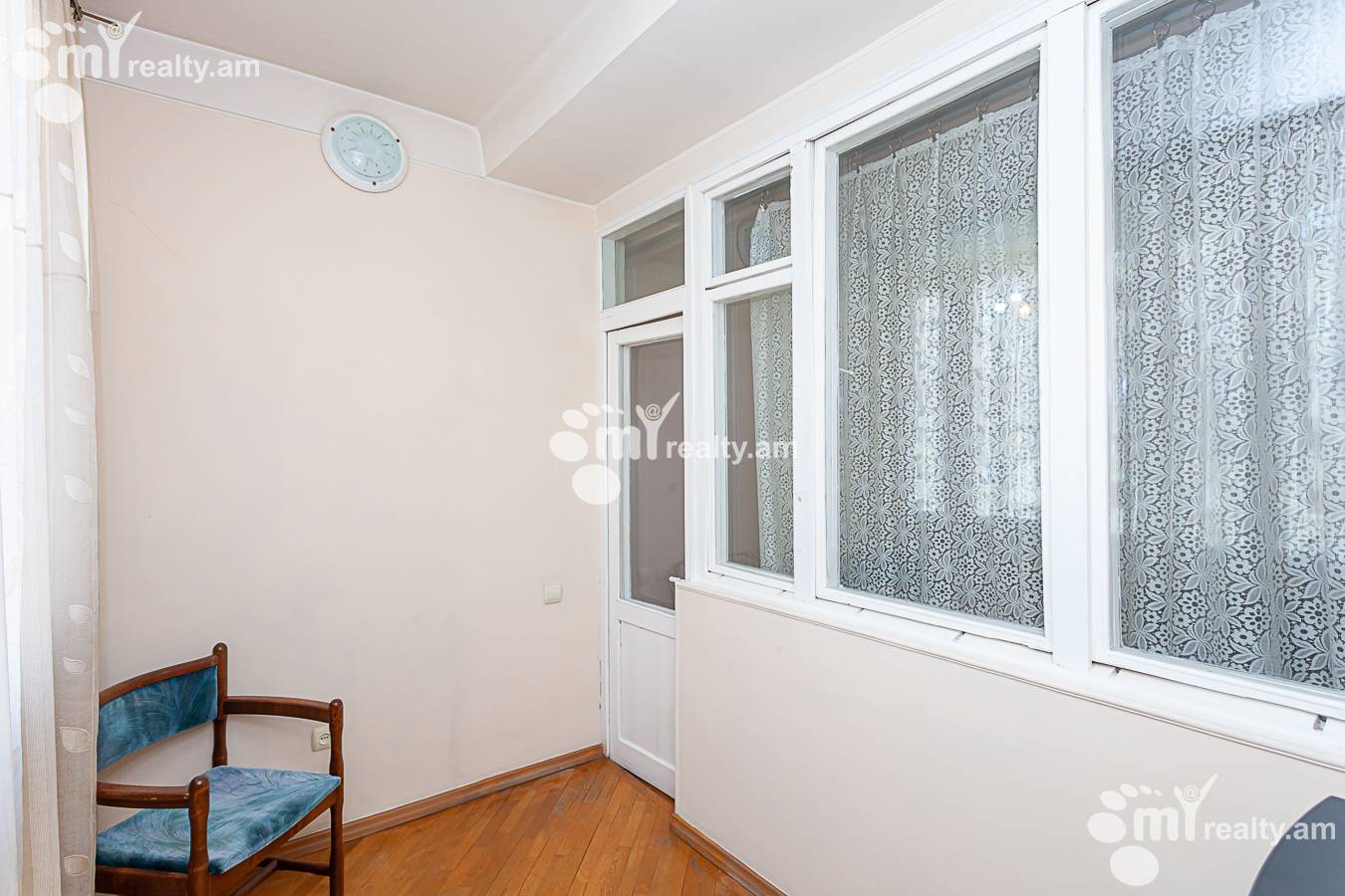 2 bedroom apartment for rent Amiryan St, Center Yerevan, 152041