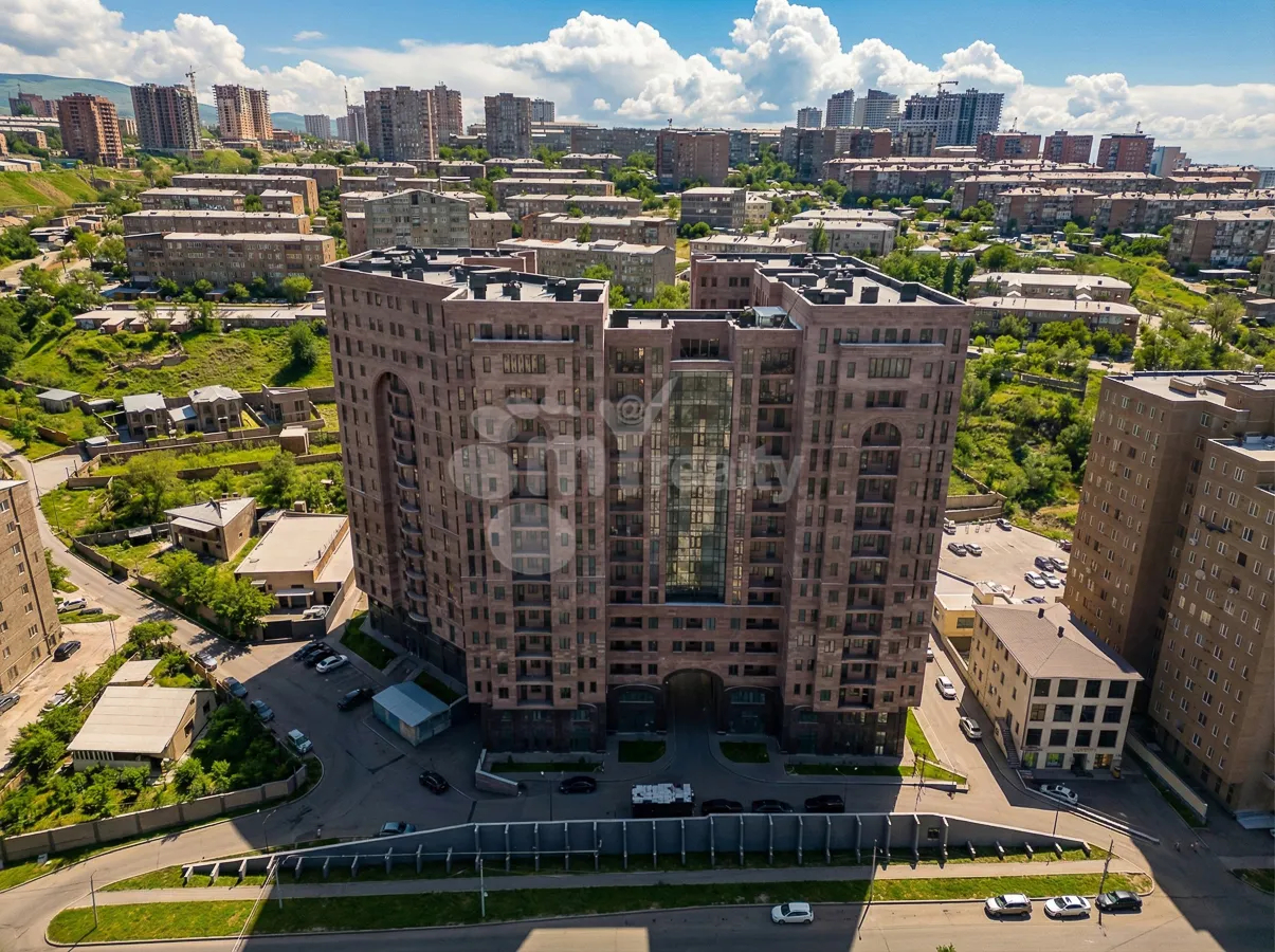 4 bedroom apartment for sale Gyurjyan St, Nor-Nork Yerevan, 158499