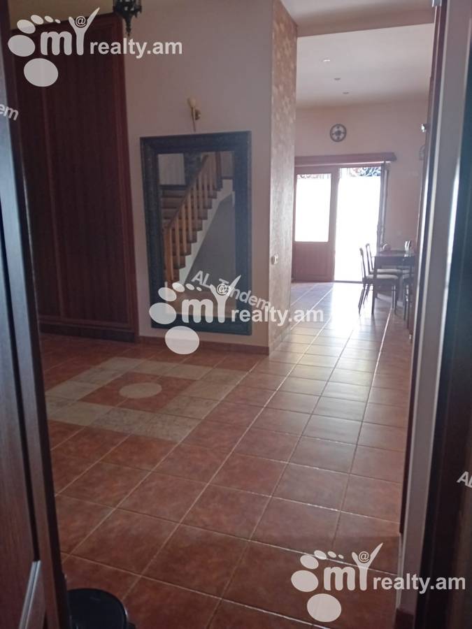 House for sale Tsarav Aghbyur St, Awan Yerevan, 156742