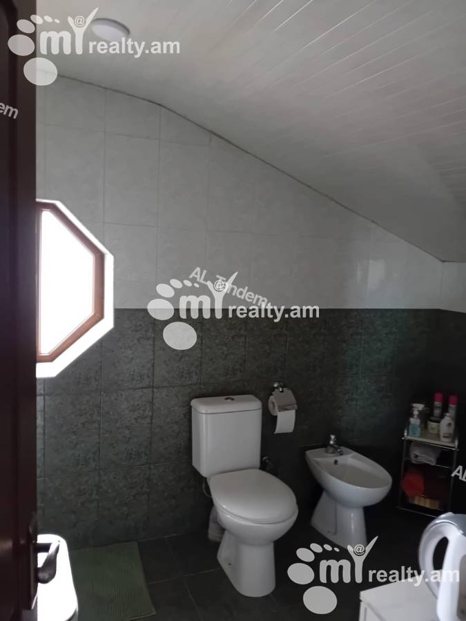 House for sale Tsarav Aghbyur St, Awan Yerevan, 156742