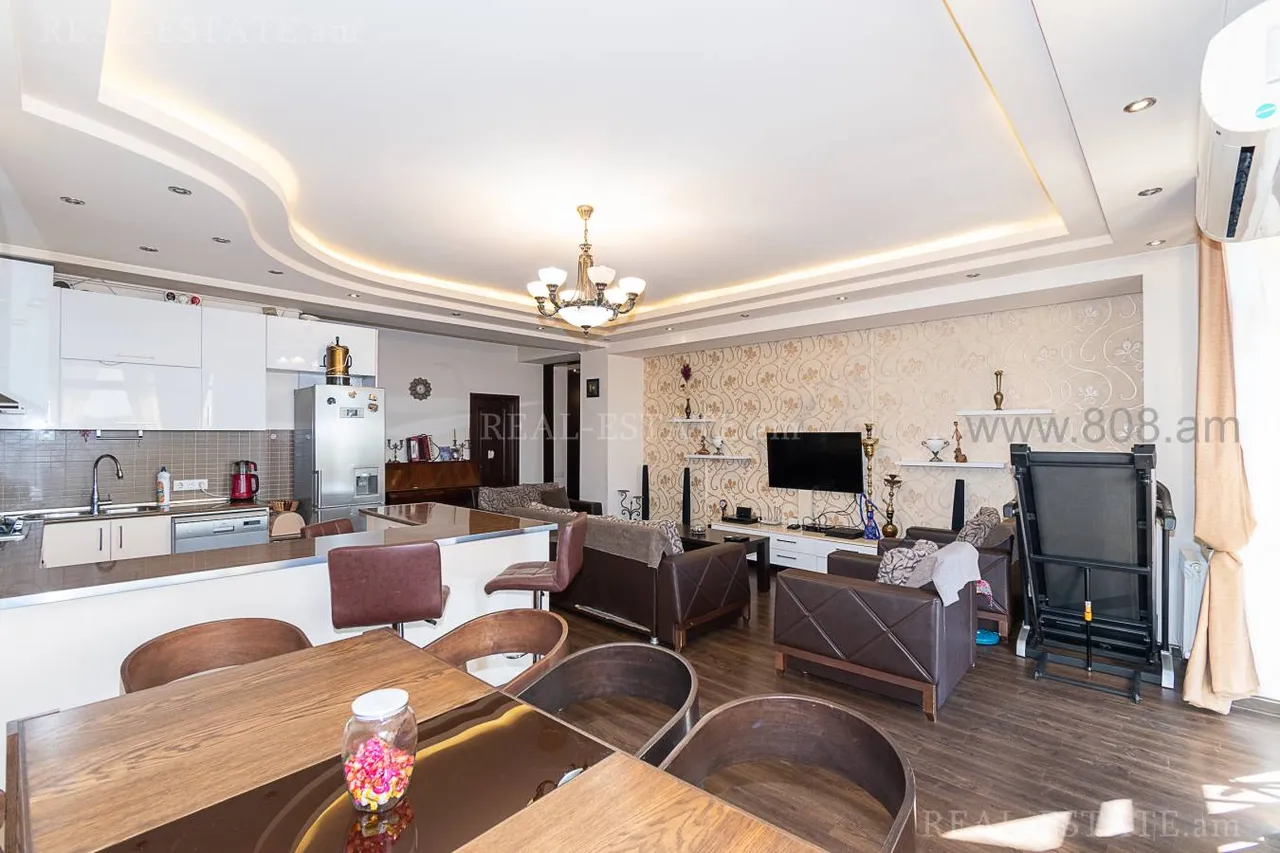 3 bedroom apartment for sale Orbeli Yeghbayrner   St, Arabkir Yerevan, 158300