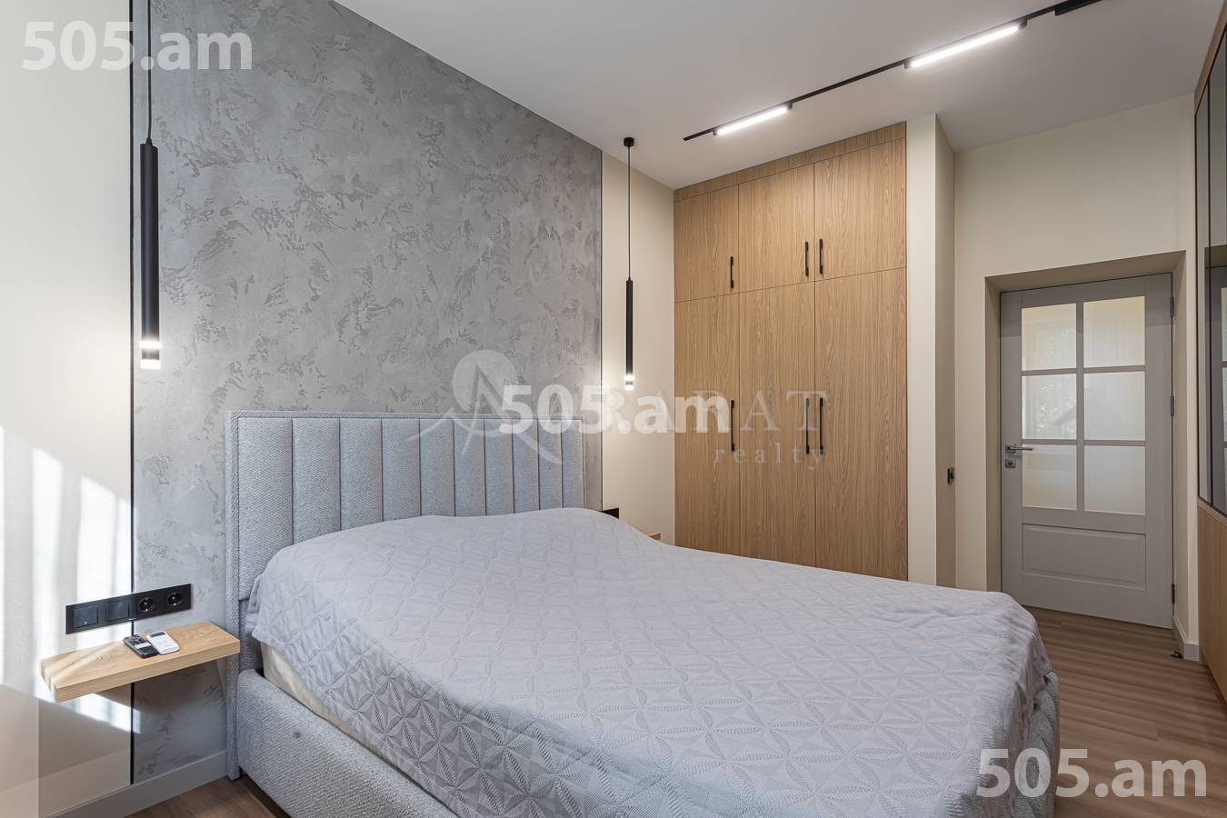 3 bedroom apartment for rent Tamanyan St, Center Yerevan, 156990