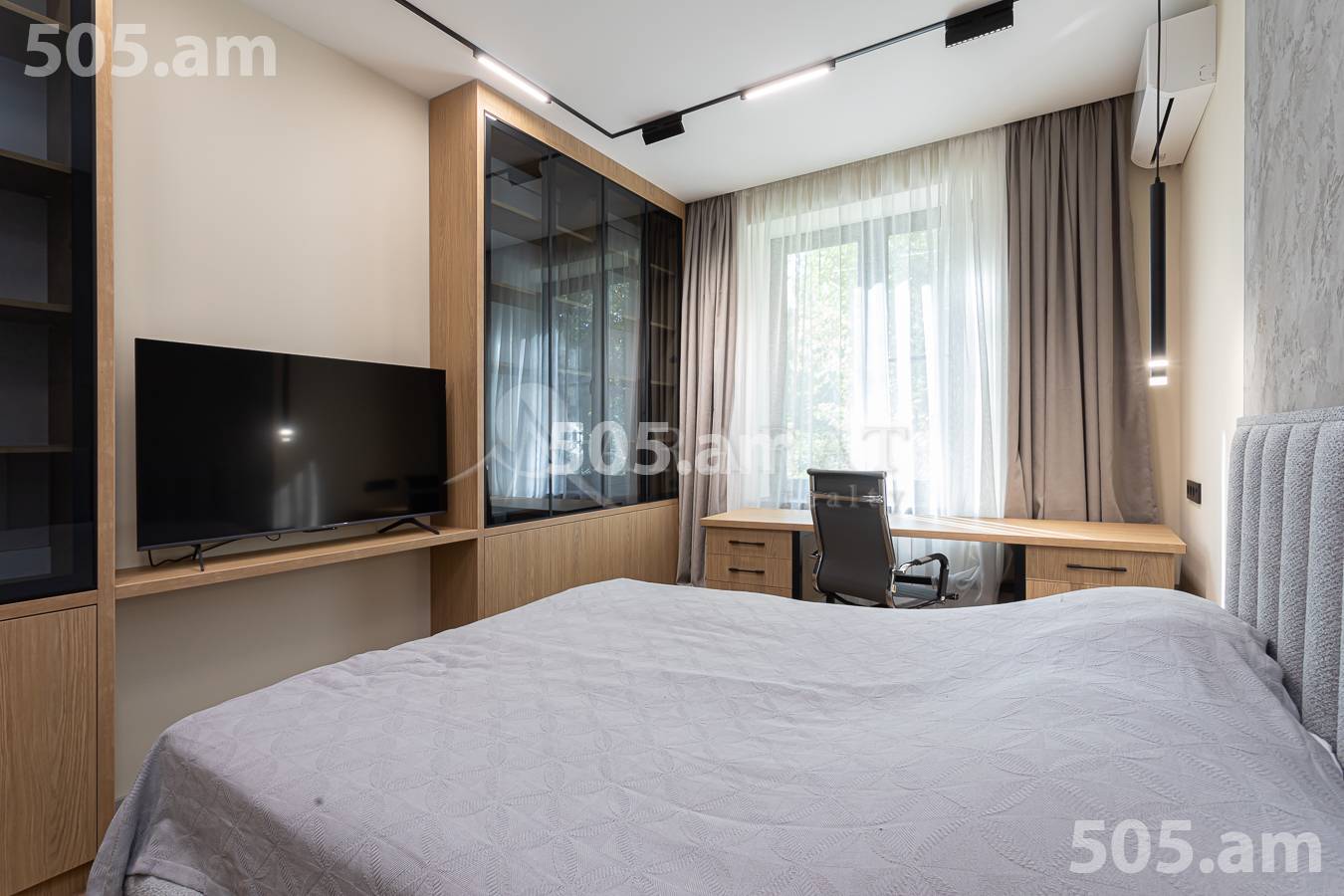 3 bedroom apartment for rent Tamanyan St, Center Yerevan, 156990