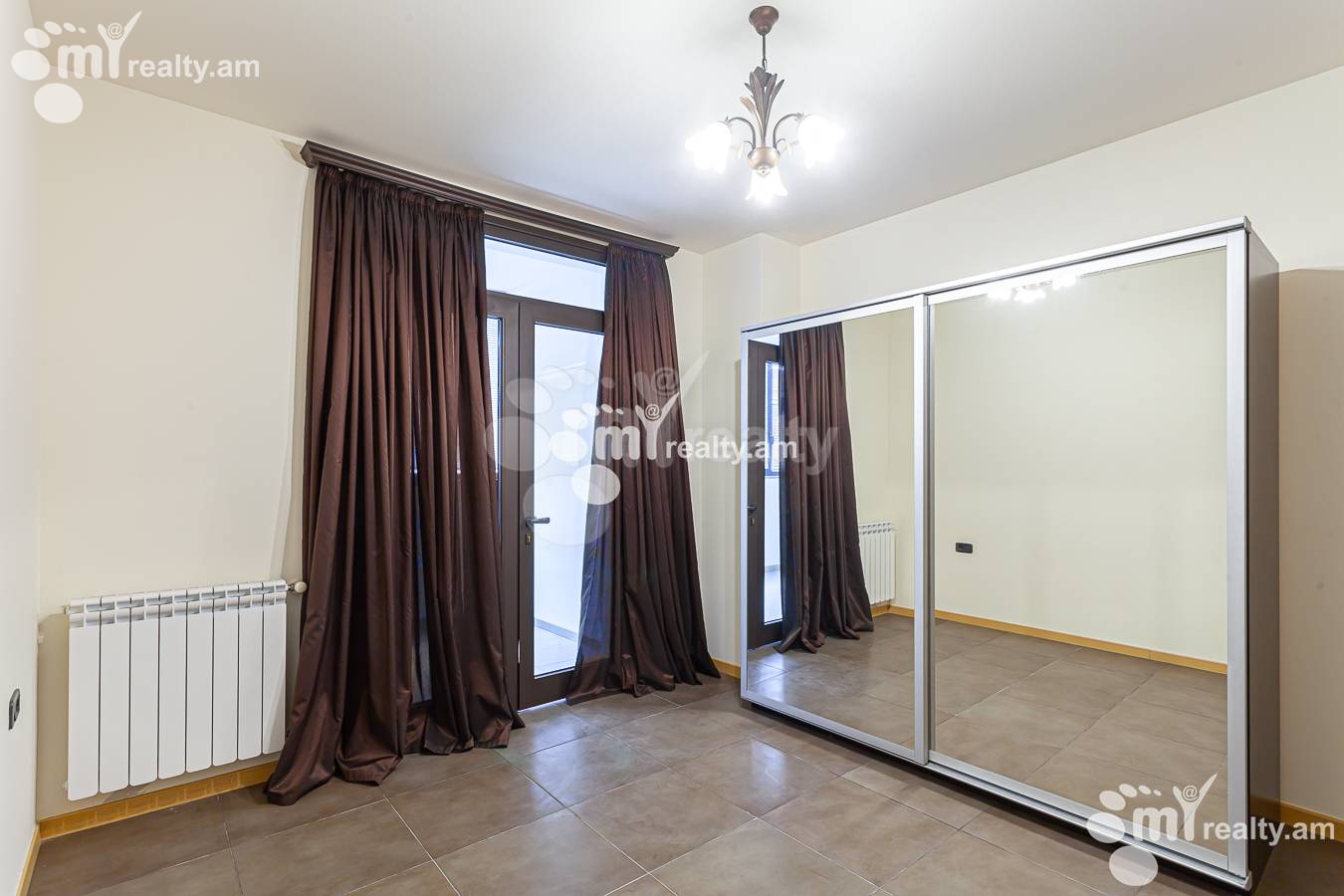 3 bedroom apartment for rent Vazgen Sargsyan St, Center Yerevan, 151317