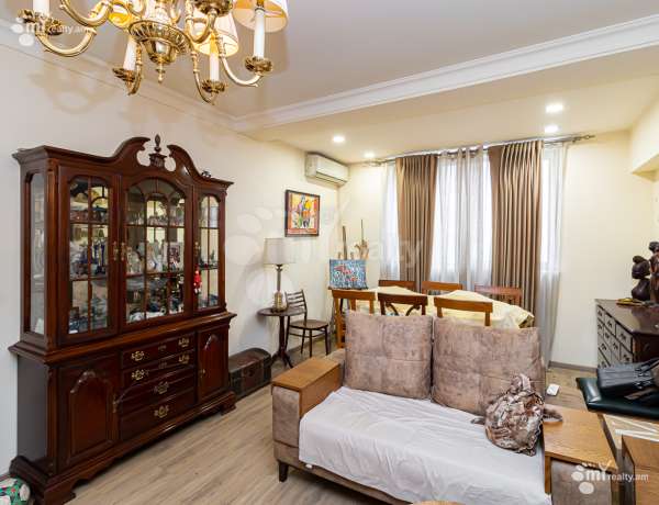 3-senyakanoc-bnakaran-vacharq-Yerevan-Center