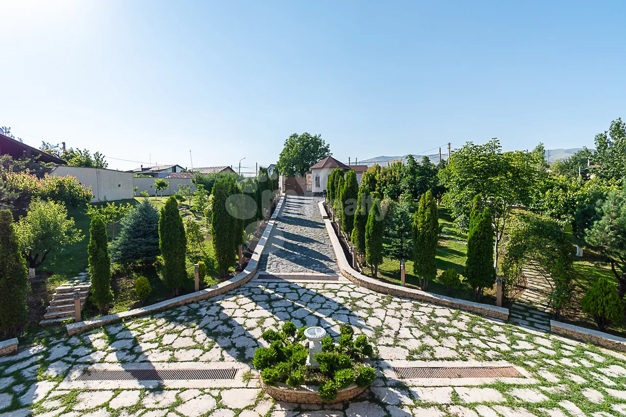 House for sale Garni, Garni Kotaïque, 161231