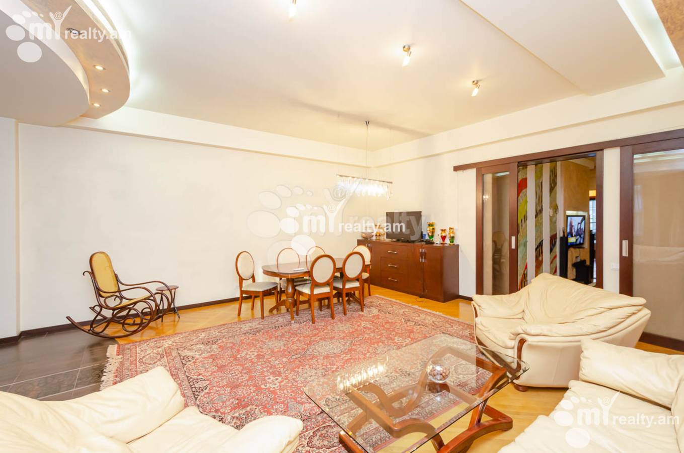 4 bedroom apartment for sale Yekmalyan St, Center Yerevan, 139982