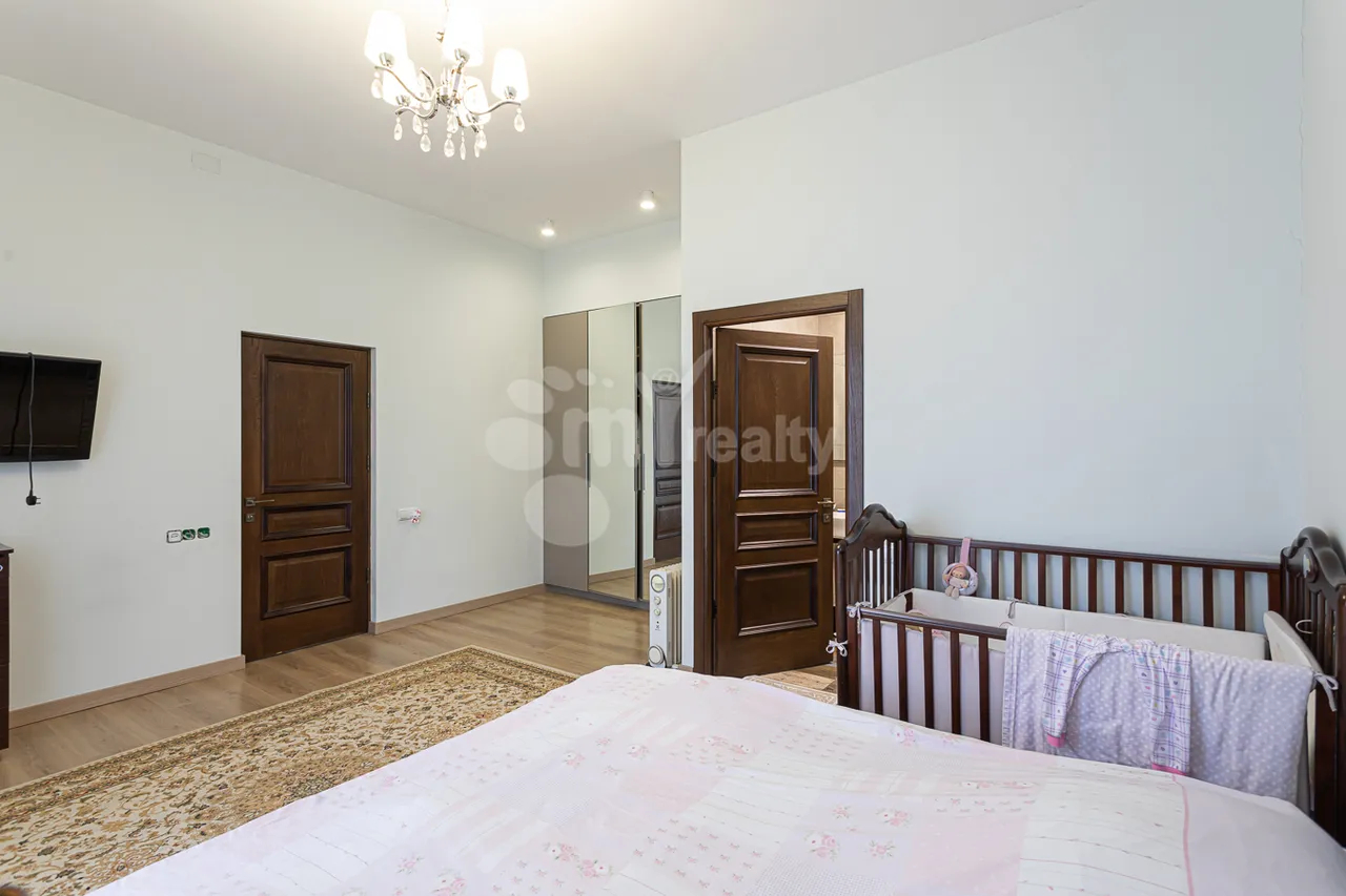 Купить дом Канакер 17ый ул, Канакер-Зейтун Ереван, 160154