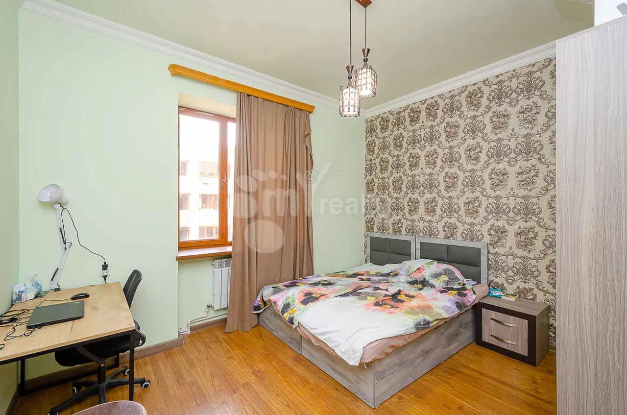 3 bedroom apartment for sale Argishti St, Center Yerevan, 157867