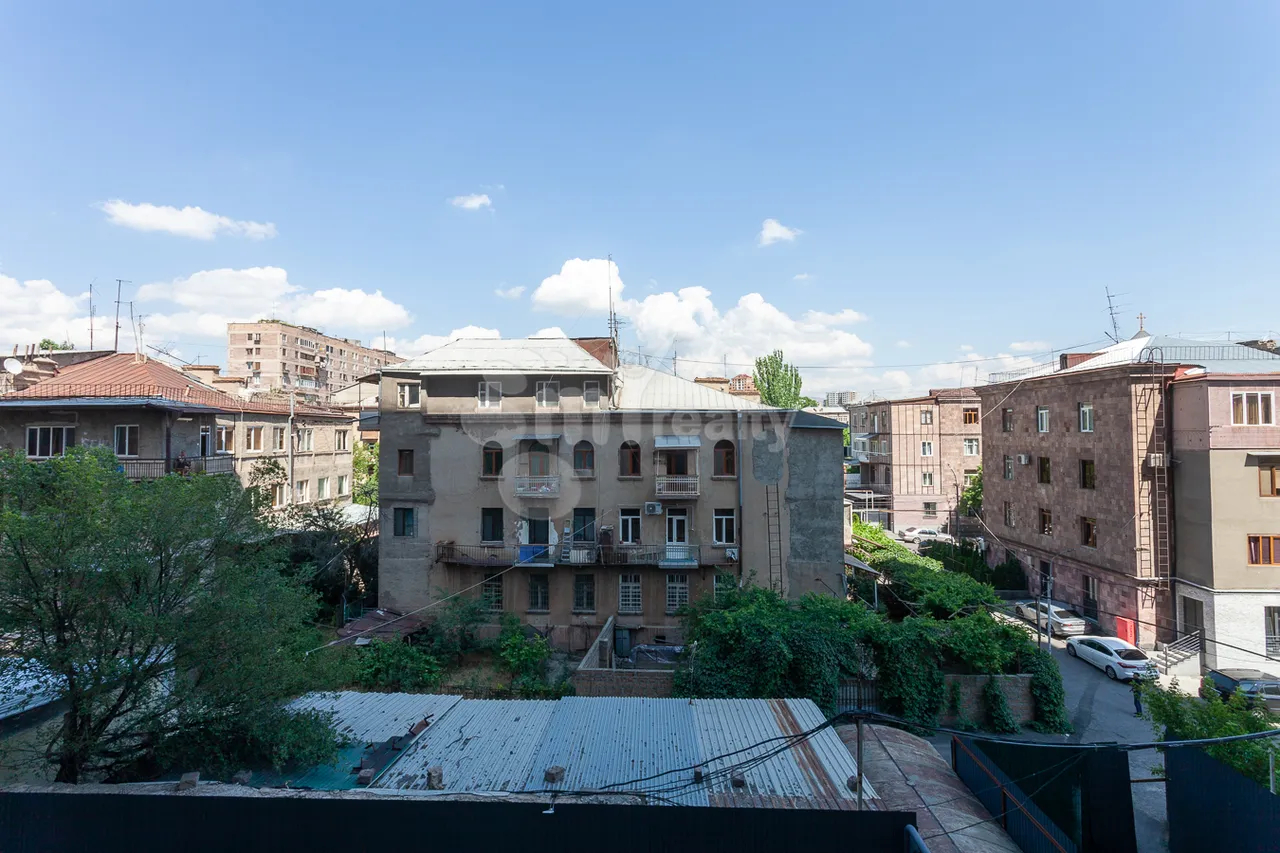 3 bedroom apartment for rent Komitas Ave, Arabkir Yerevan, 160854