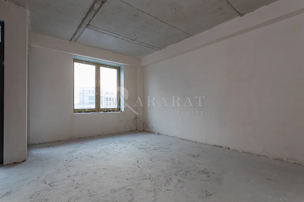 2-senyakanoc-bnakaran-vacharq-Yerevan-Center