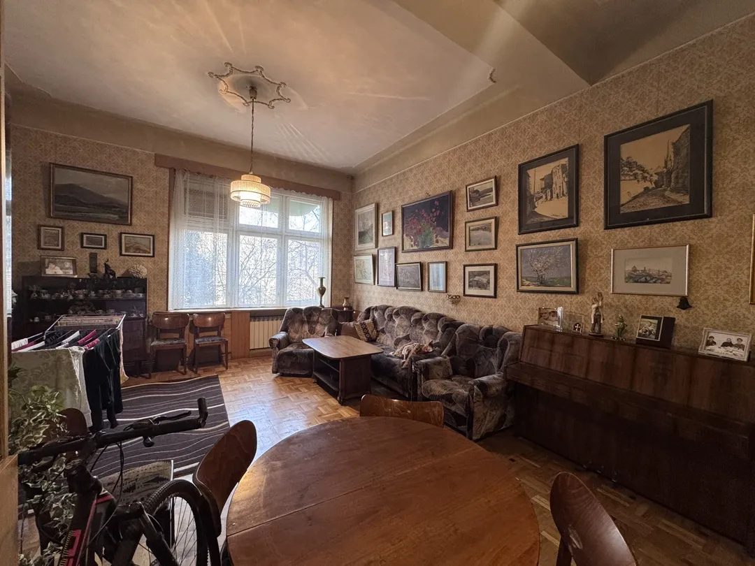 Купить 3 комнатную квартиру Саят-Нова пр, Центр Ереван, 159797