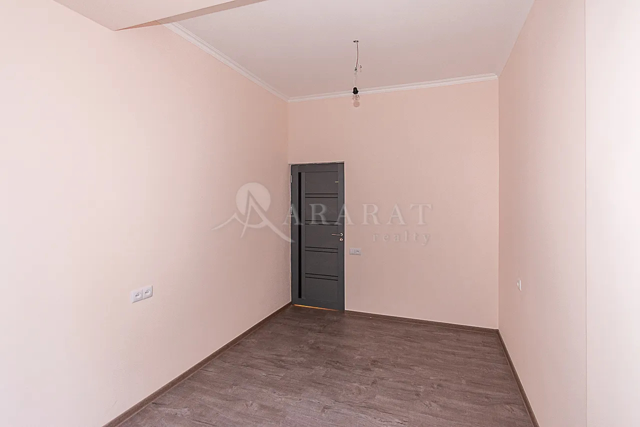 2 bedroom apartment for sale خیابان آدونس, عربگیر ایروان, 159663