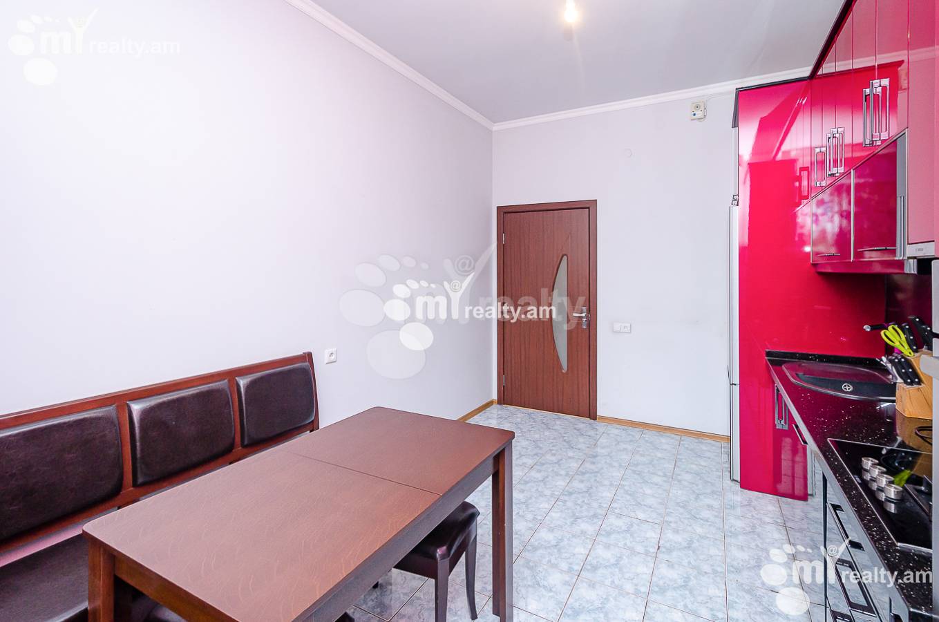 4 bedroom apartment for sale Tsarav Aghbyur St, Avan Yerevan, 151915