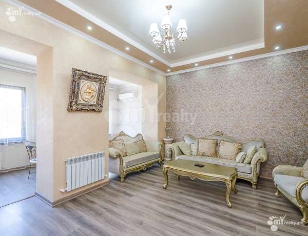 3-senyakanoc-bnakaran-vacharq-Yerevan-Center