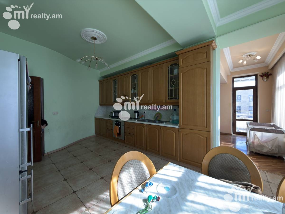 3 bedroom apartment for sale Hr.Kochar St, Arabkir Yerevan, 159869