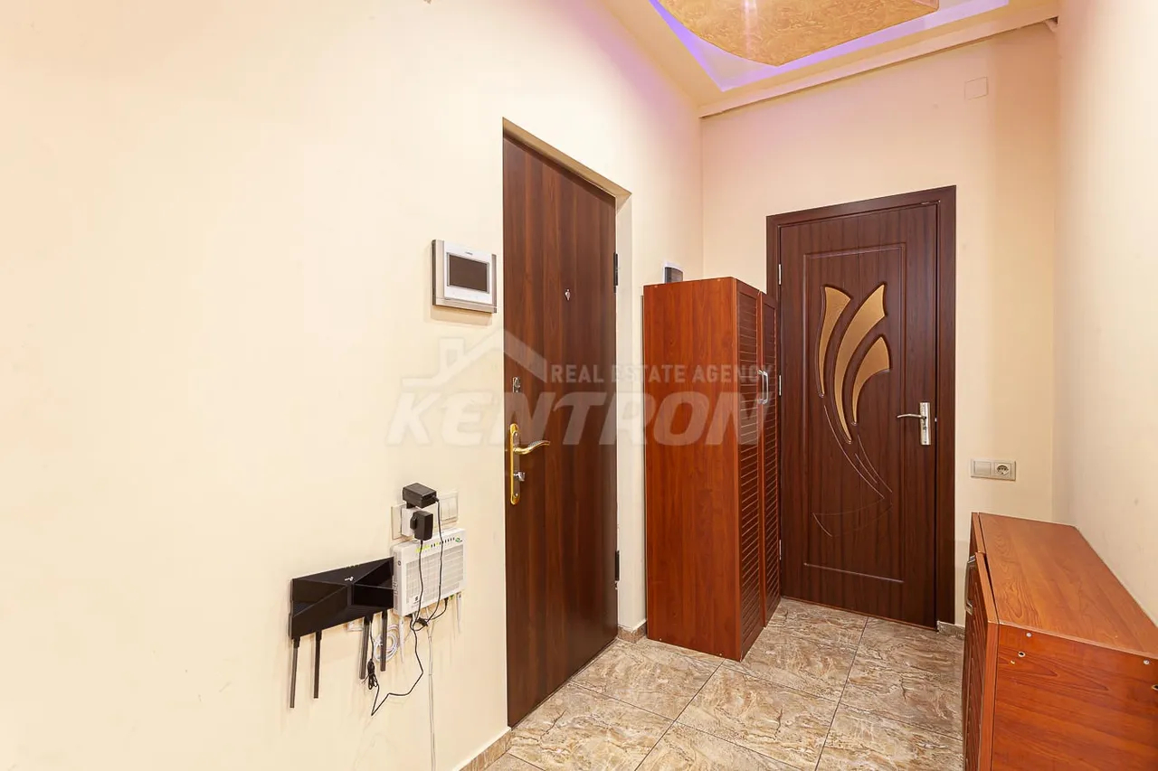 2 սենյականոց բնակարան վարձով Արամի փող, Կենտրոն Երևան, 158832