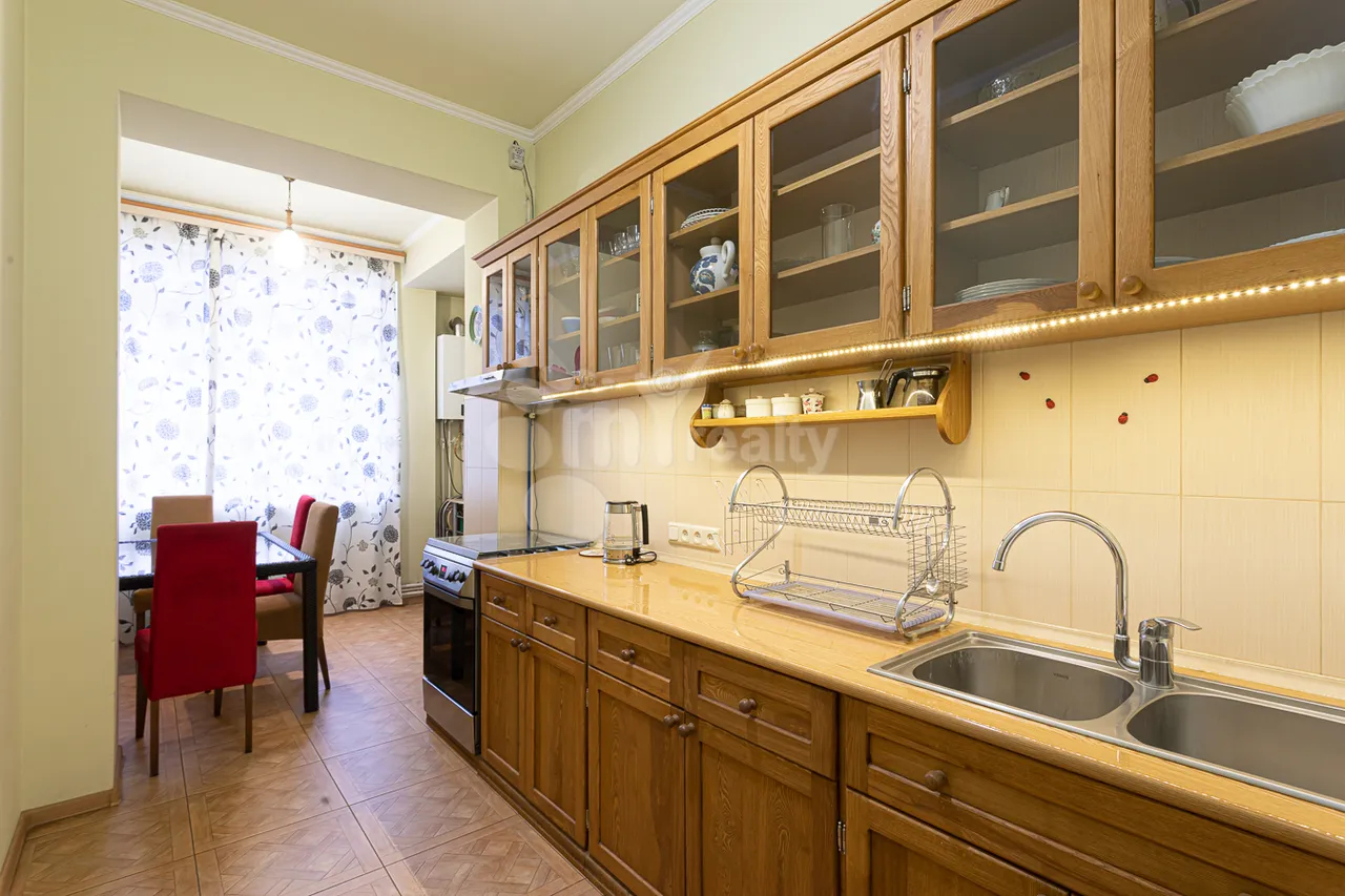 3 bedroom apartment for sale Aygedzor alley, Arabkir Yerevan, 159678