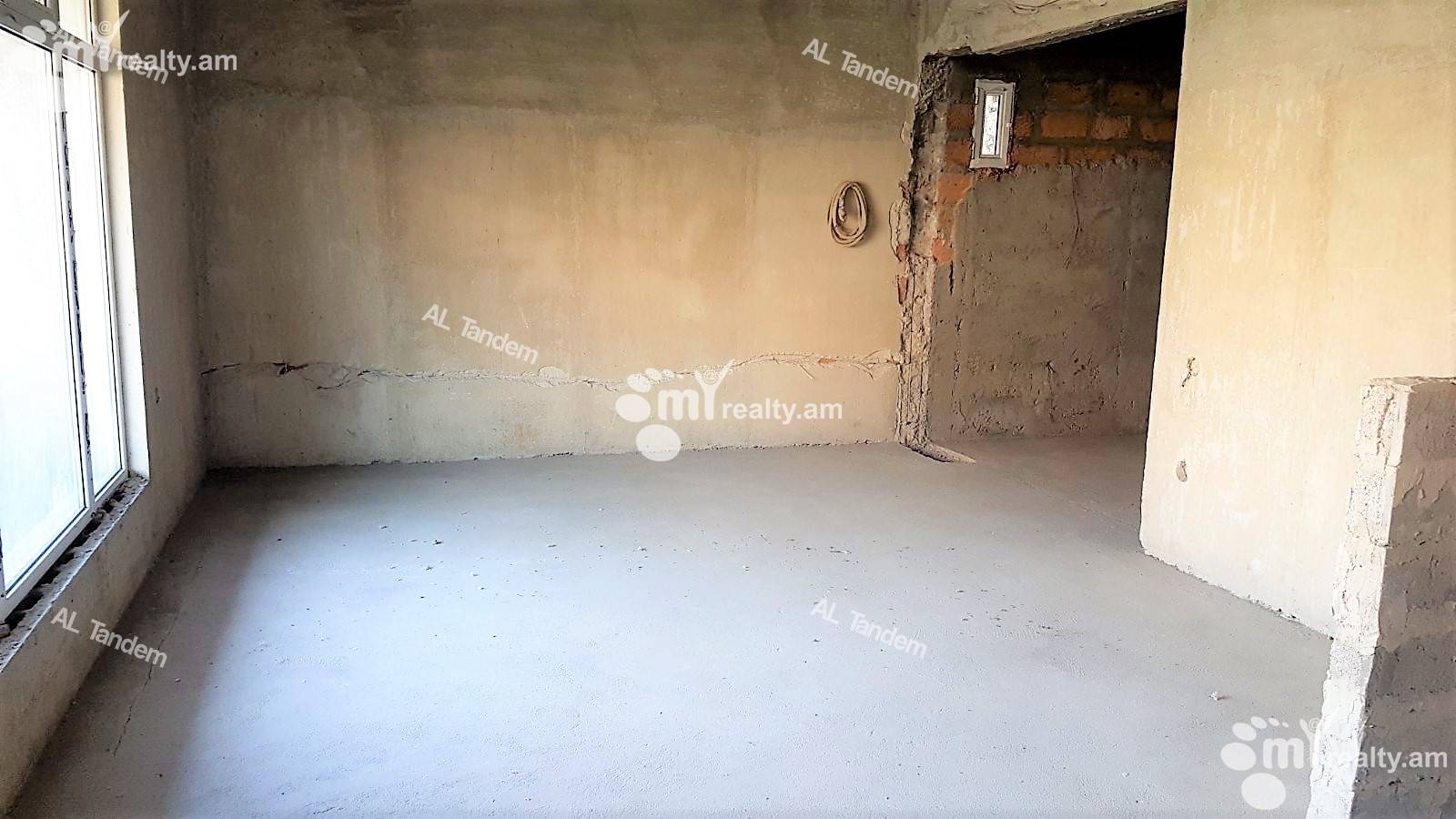 3 bedroom apartment for sale Sayat-Nova Ave, Center Yerevan, 122523