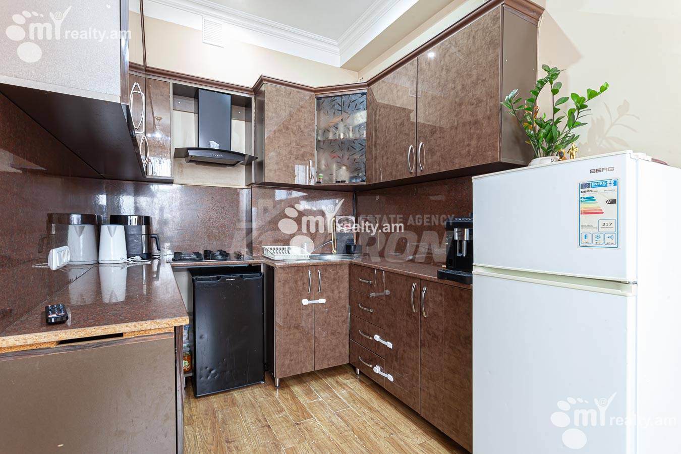 Купить 2 комнатную квартиру Сасна Црер ул., Давташен Ереван, 155245