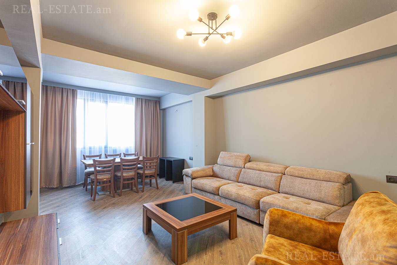 3 bedroom apartment for sale Tigran Mets Ave, Center Yerevan, 144326
