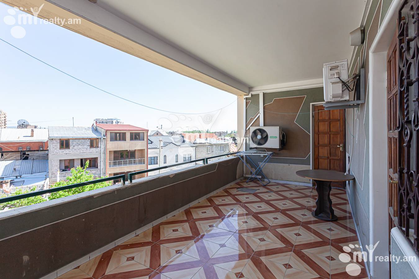 Купить дом Барбюс ул, Арабкир Ереван, 152132