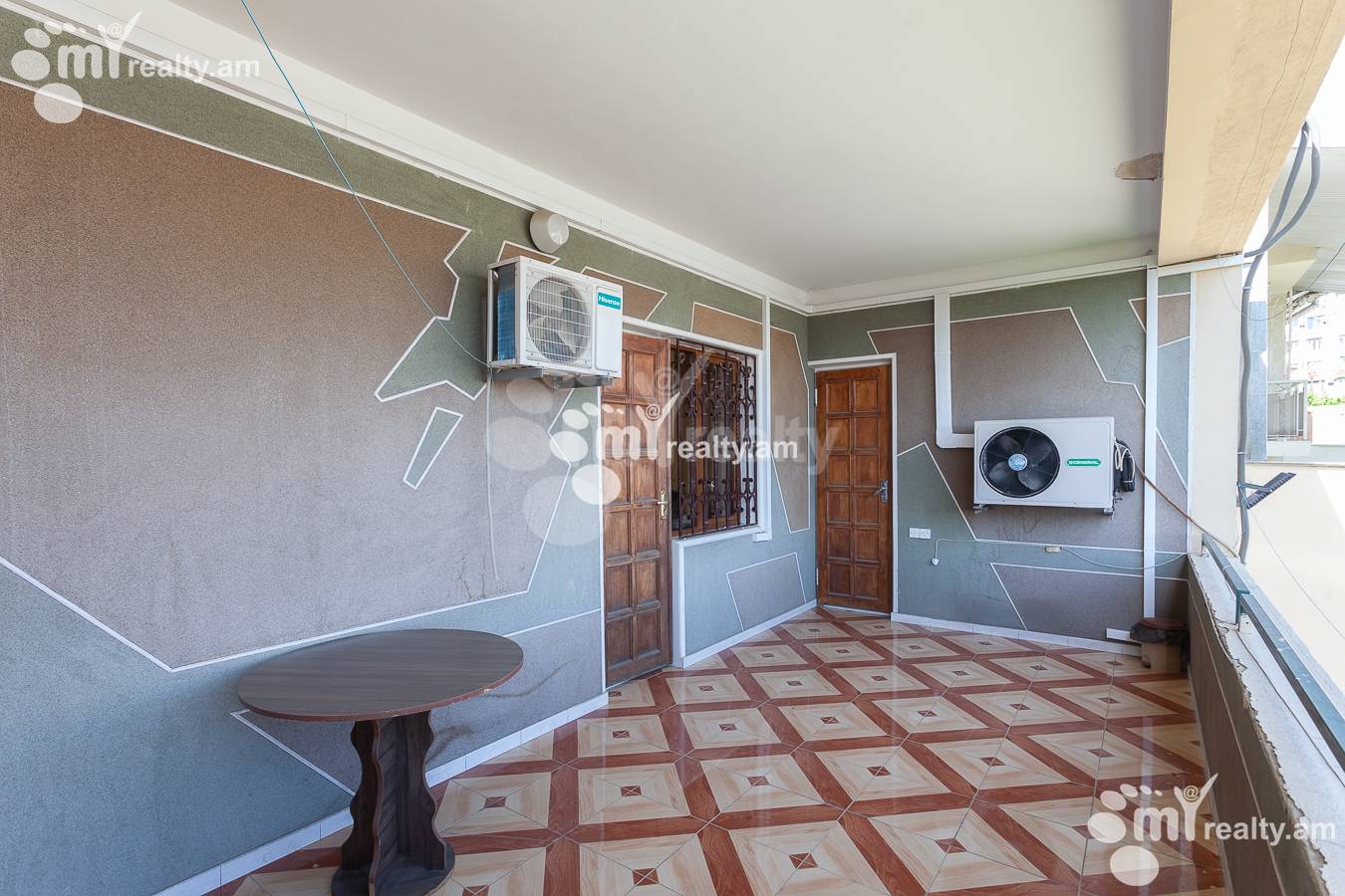 Купить дом Барбюс ул, Арабкир Ереван, 152132