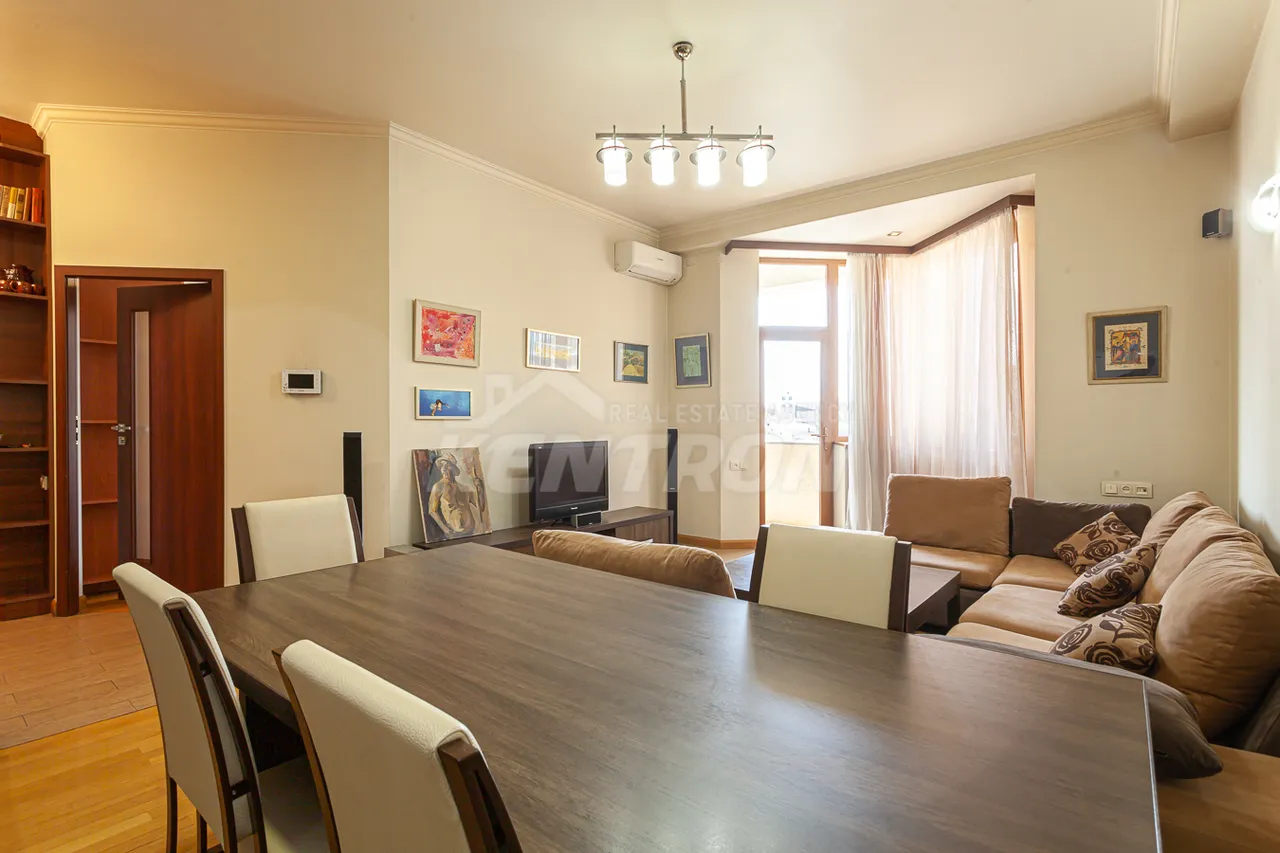 2 bedroom apartment for rent Aram St, Center Yerevan, 158955