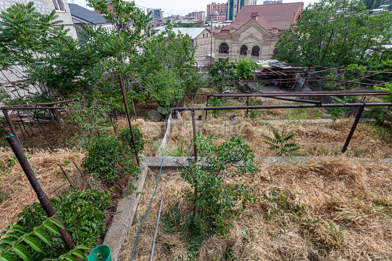 Land for sale Sarmen St, Center Yerevan, 160737