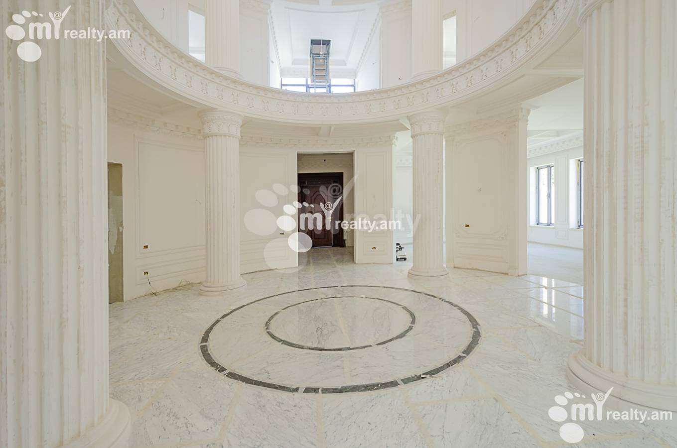 Купить дом Паронян ул, Центр Ереван, 149017