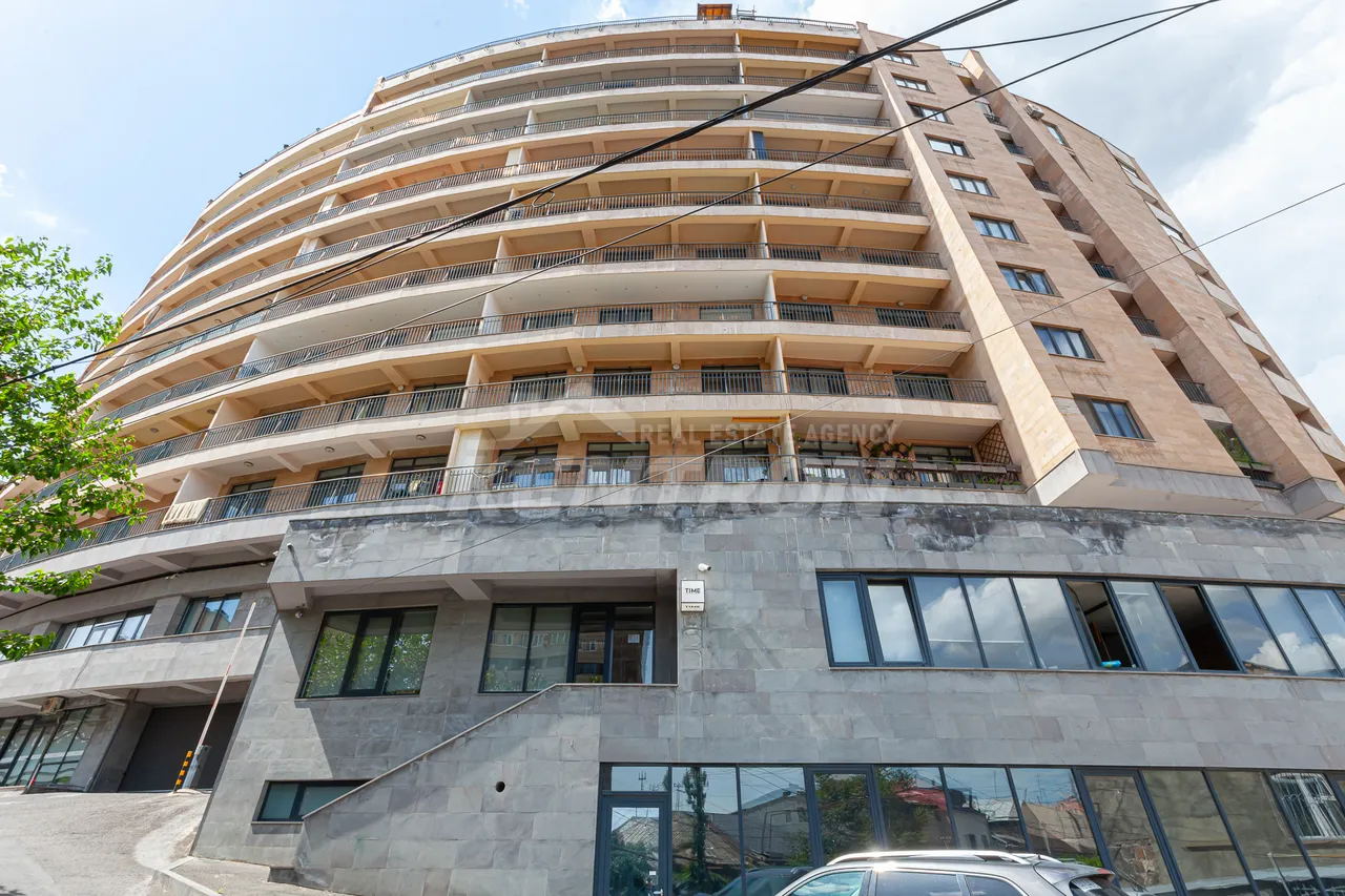 4 bedroom apartment for sale D. Demirchyan St, Center Yerevan, 157680