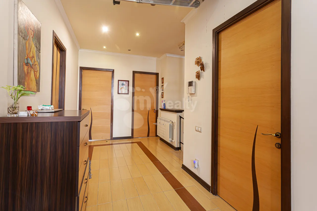 House for sale Sevqareci Saqo St, Arabkir Yerevan, 161229