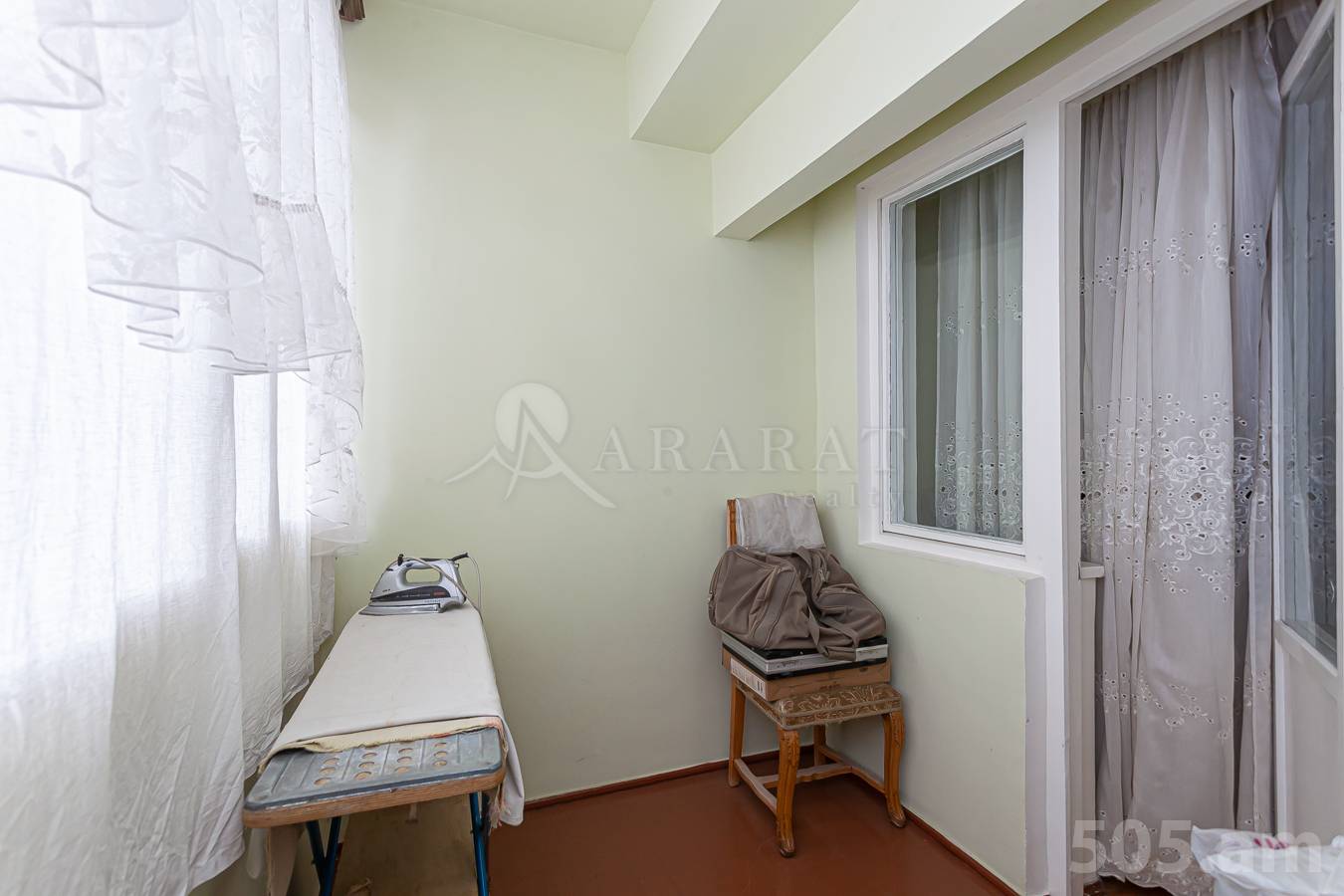 Купить 3 комнатную квартиру Каджазнуни ул, Центр Ереван, 147791