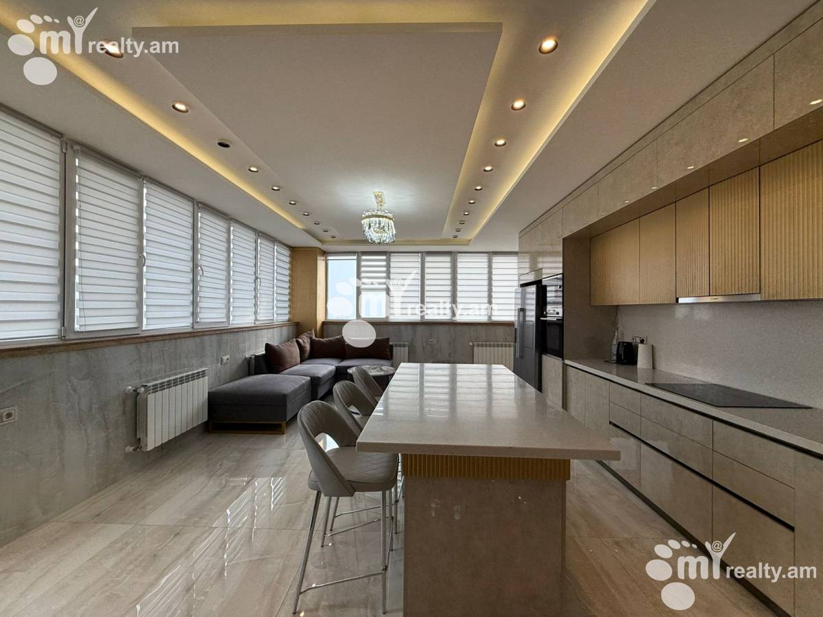 4 bedroom apartment for sale خیابان ن. زاریان, عربگیر ایروان, 156516