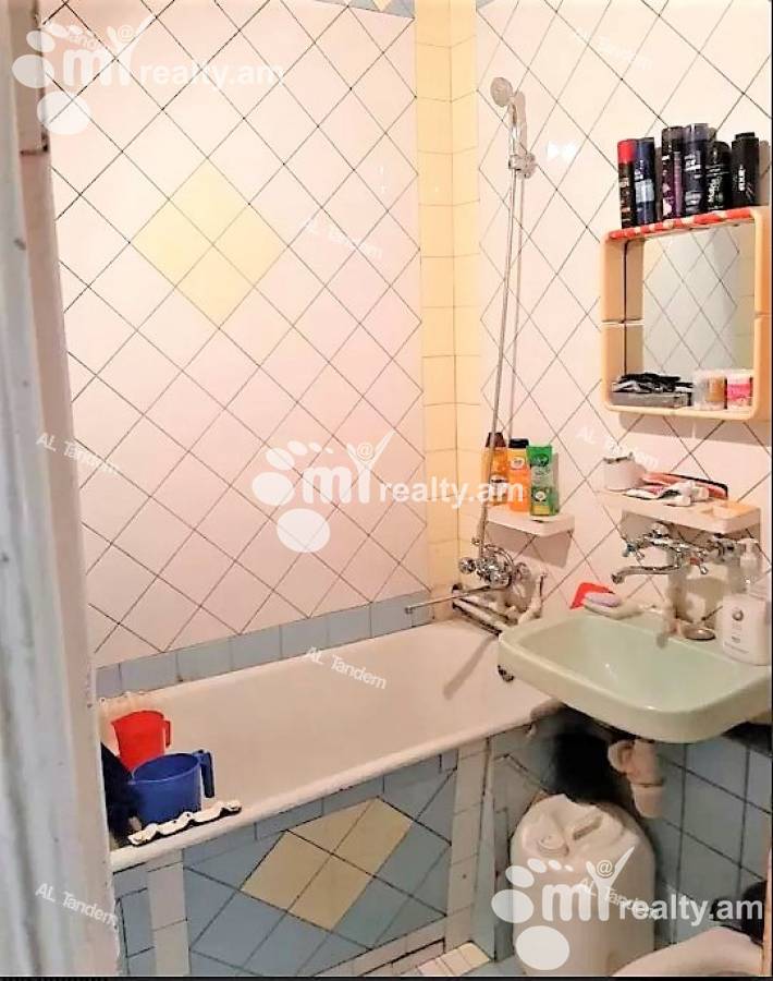 4 bedroom apartment for sale Kievyan St, Arabkir Yerevan, 122998