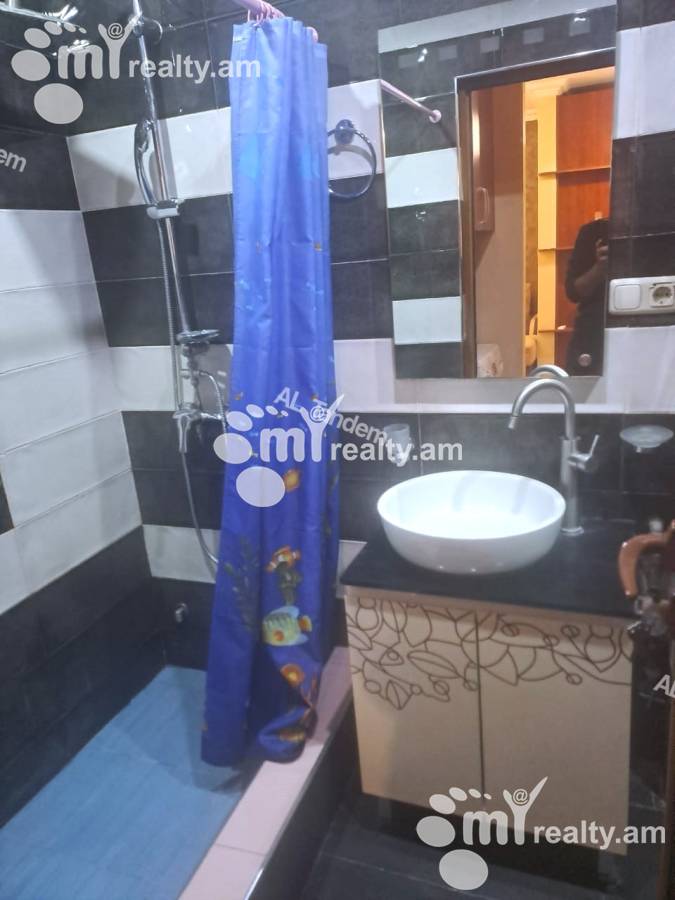 3 bedroom apartment for rent خیابان نعلبندیان, مرکز شهر ایروان, 153317