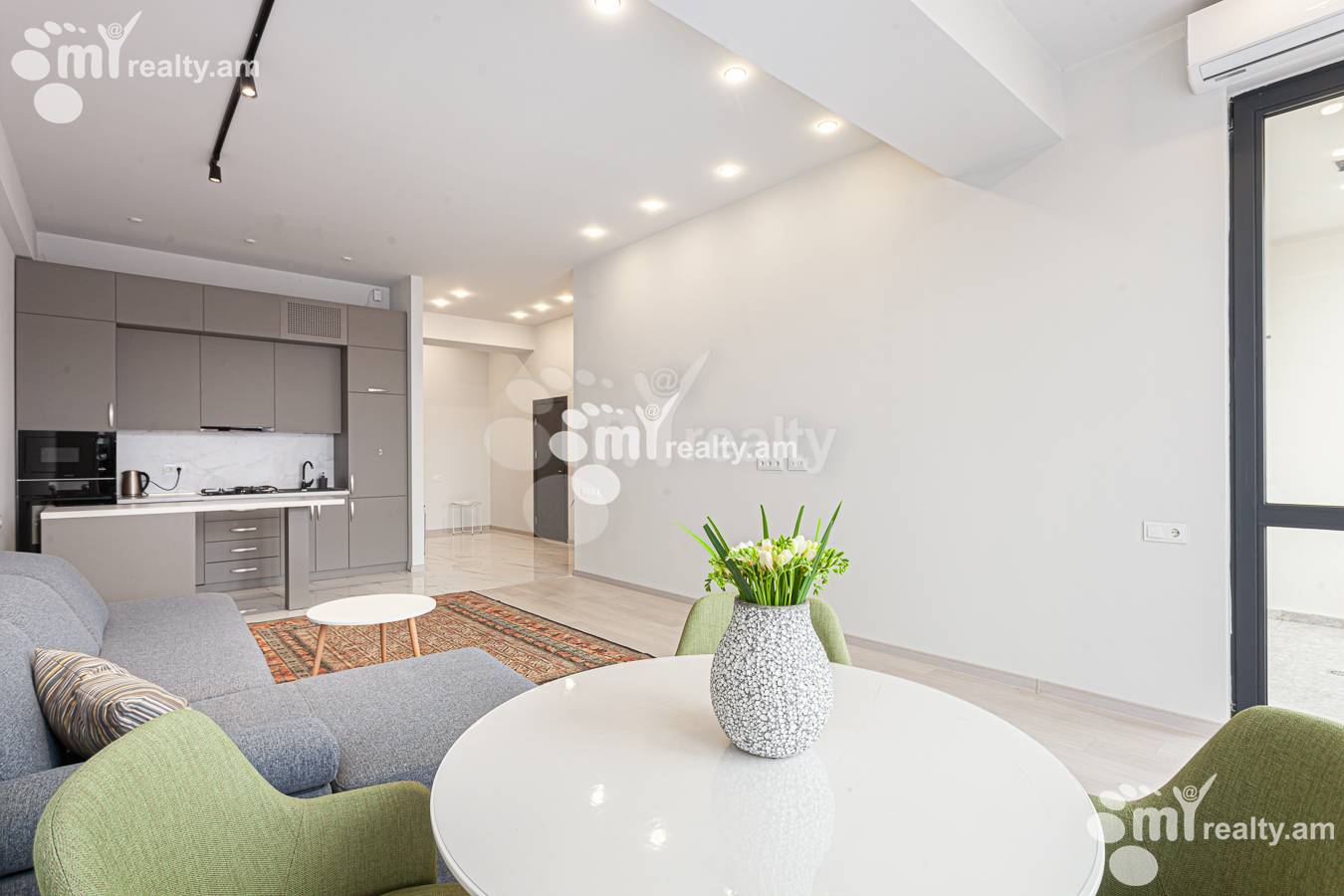 Купить 2 комнатную квартиру Малхасянц ул, Арабкир Ереван, 154760