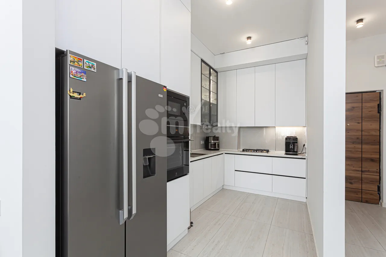 2 bedroom apartment for rent خیابان کومیتاس, عربگیر ایروان, 161986
