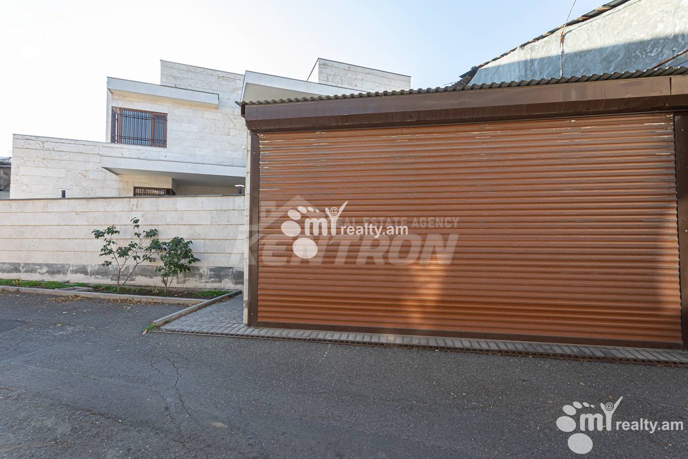 Купить дом Лусинянц, Центр Ереван, 157169