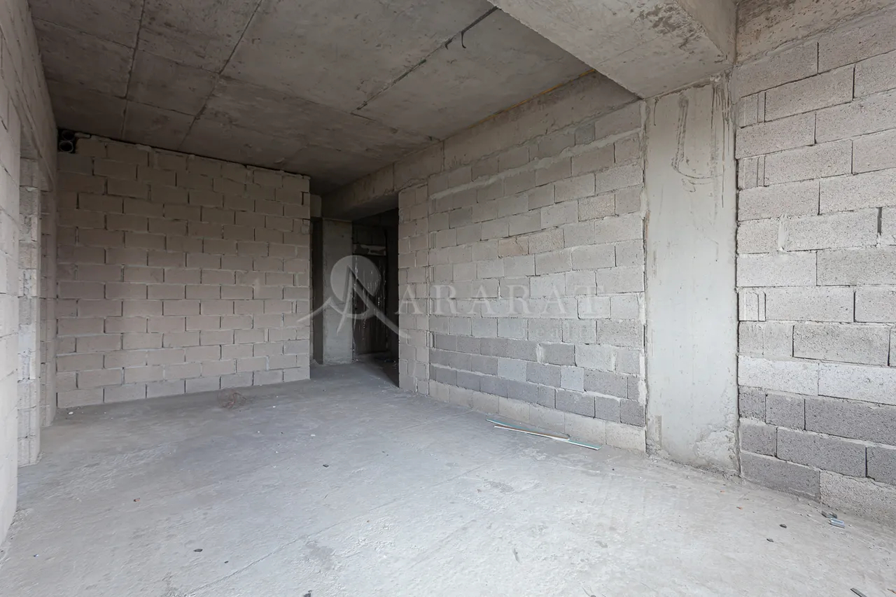 3 bedroom apartment for sale Antarayin St, Center Yerevan, 157909