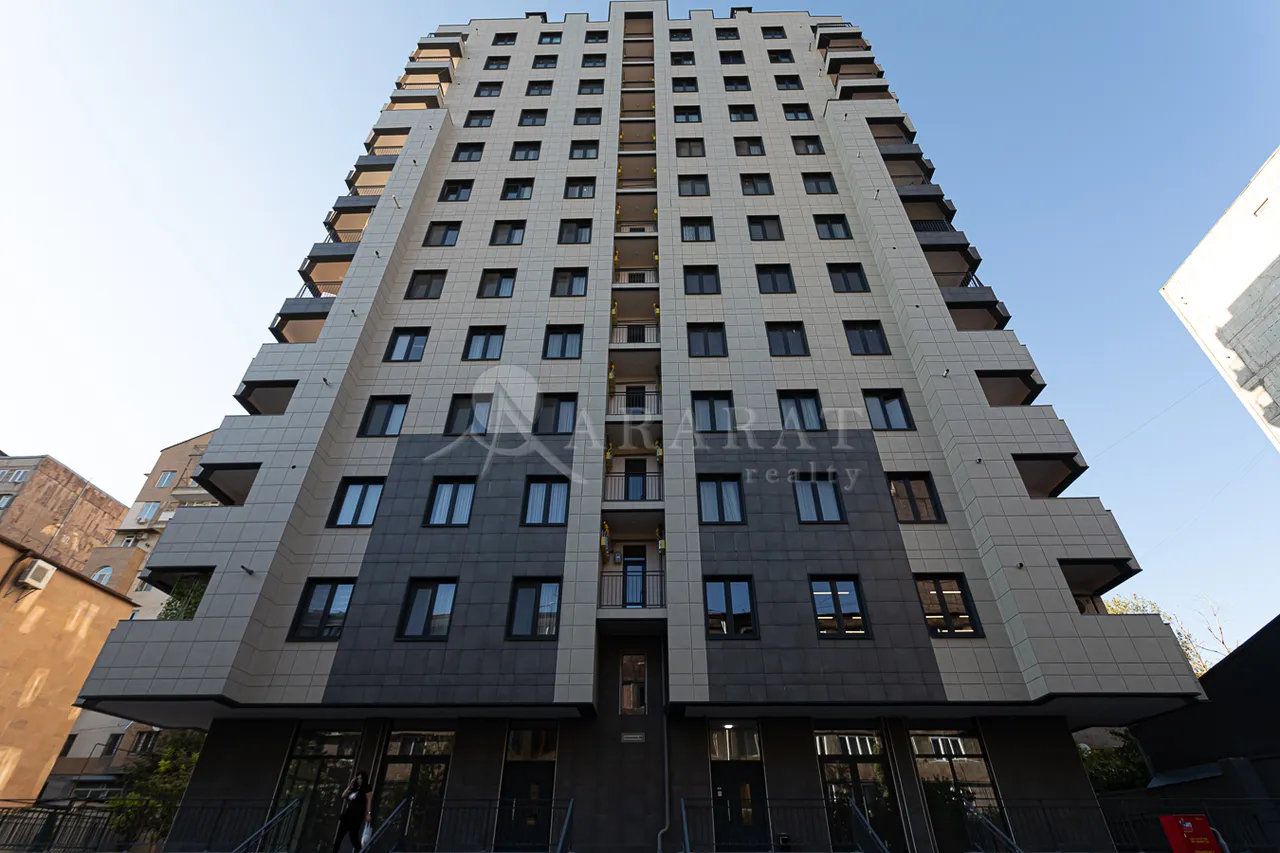 2 սենյականոց բնակարան  Համբարձումյան փող, Արաբկիր Երևան, 157414