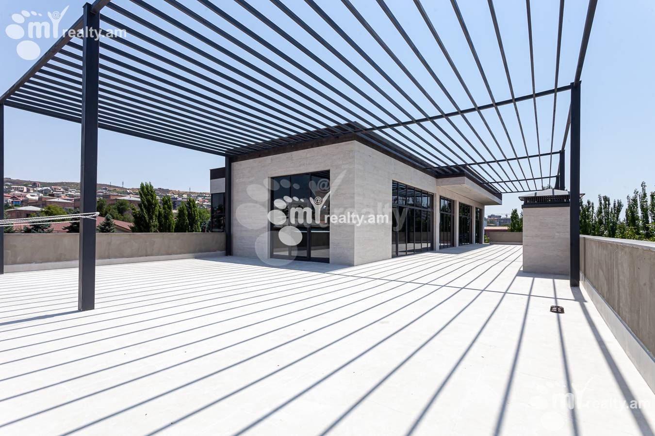 Commercial for rent خیابان آرمِناک آرمِناکیان, نورک ماراش ایروان, 156019