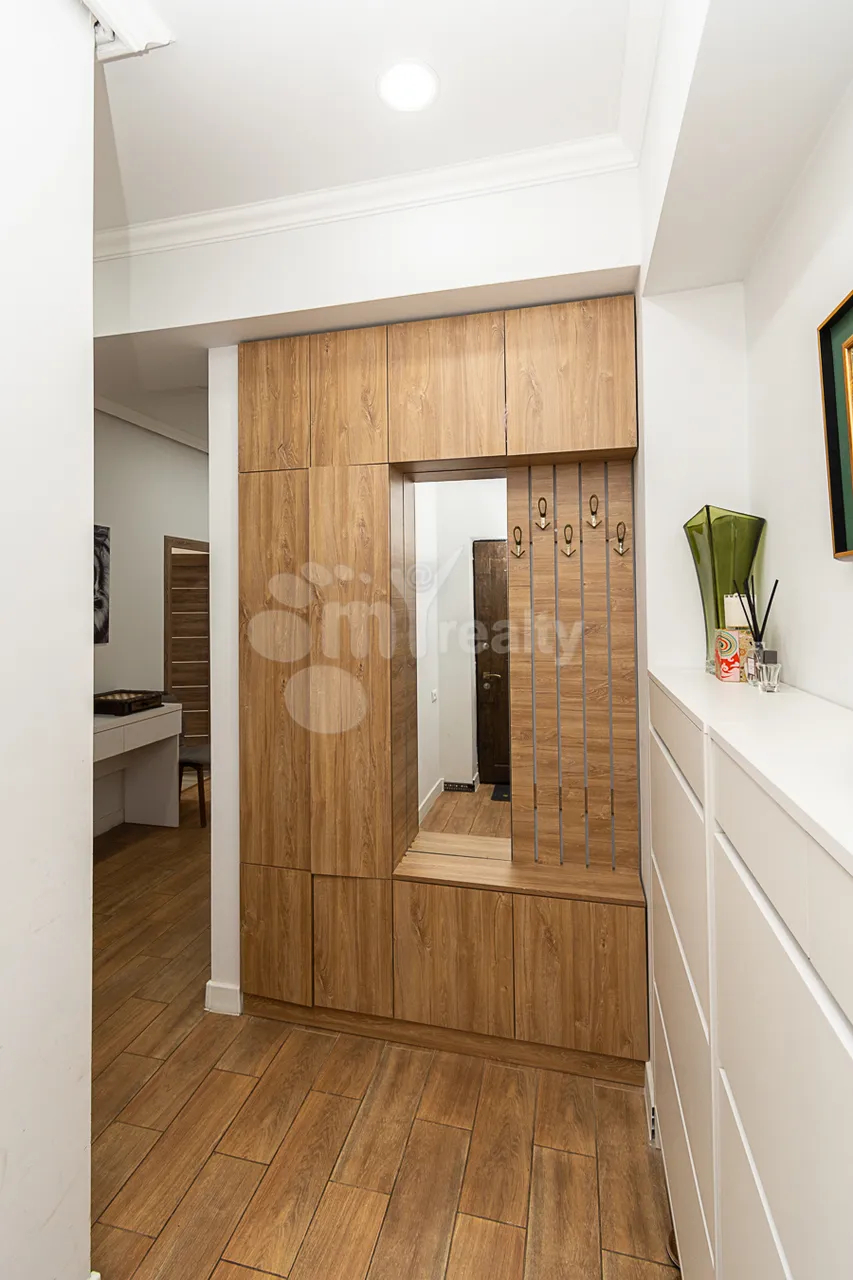 4 սենյականոց բնակարան  Ն. Տիգրանյան փող փակ, Արաբկիր Երևան, 160010