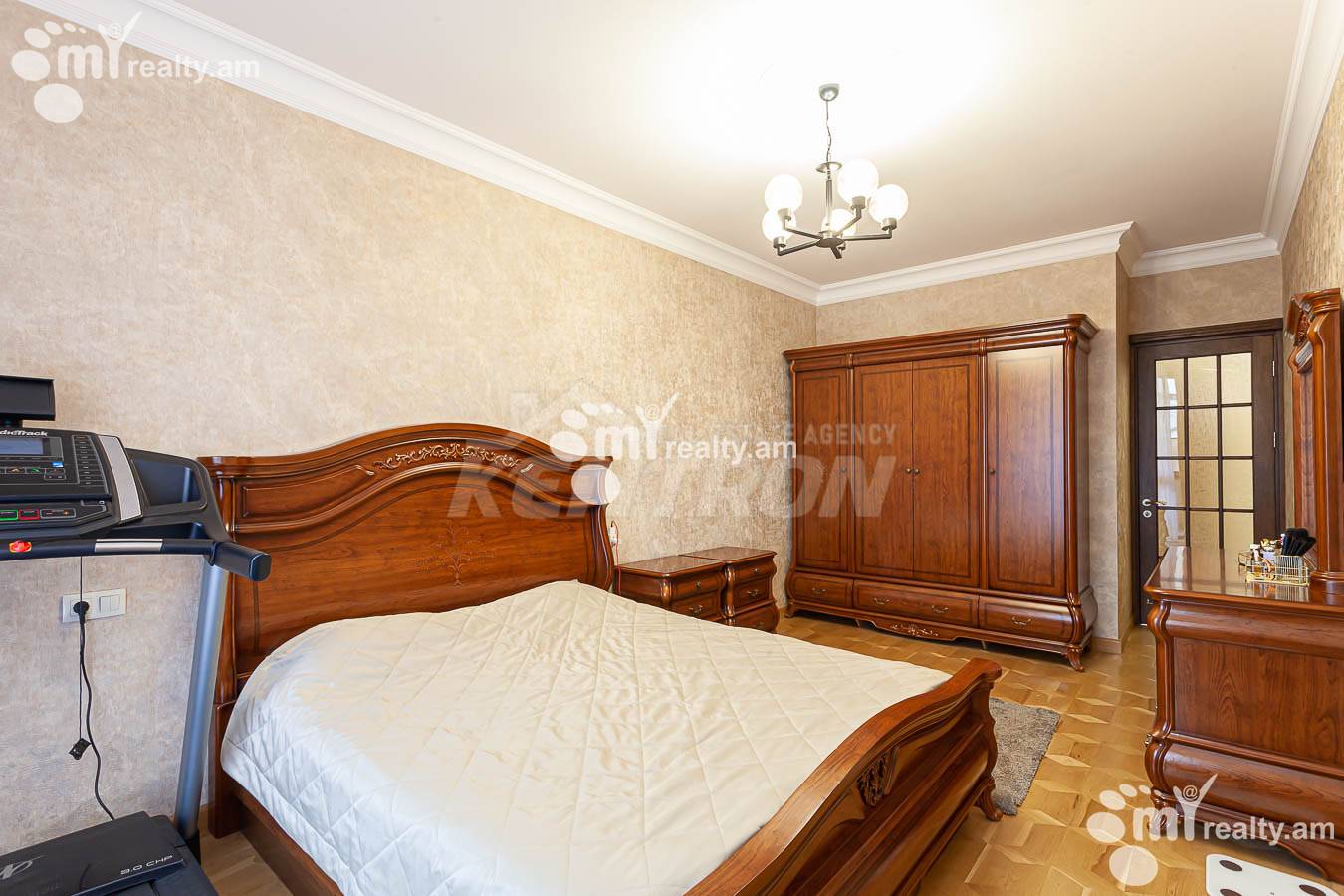 3 bedroom apartment for sale Antarayin St, Center Yerevan, 153967
