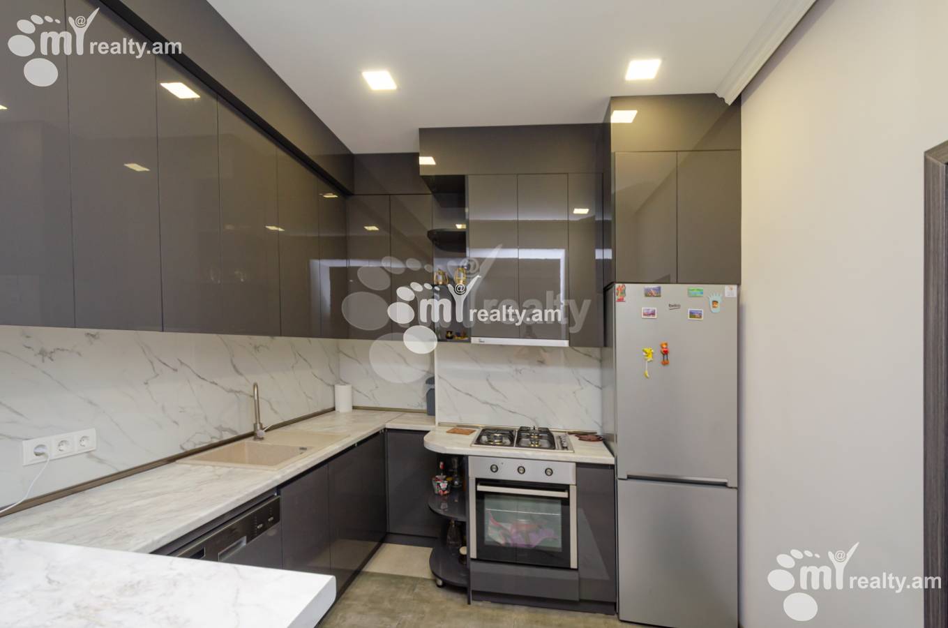 3 bedroom apartment for sale Mikoyan St, Davtashen Yerevan, 138934