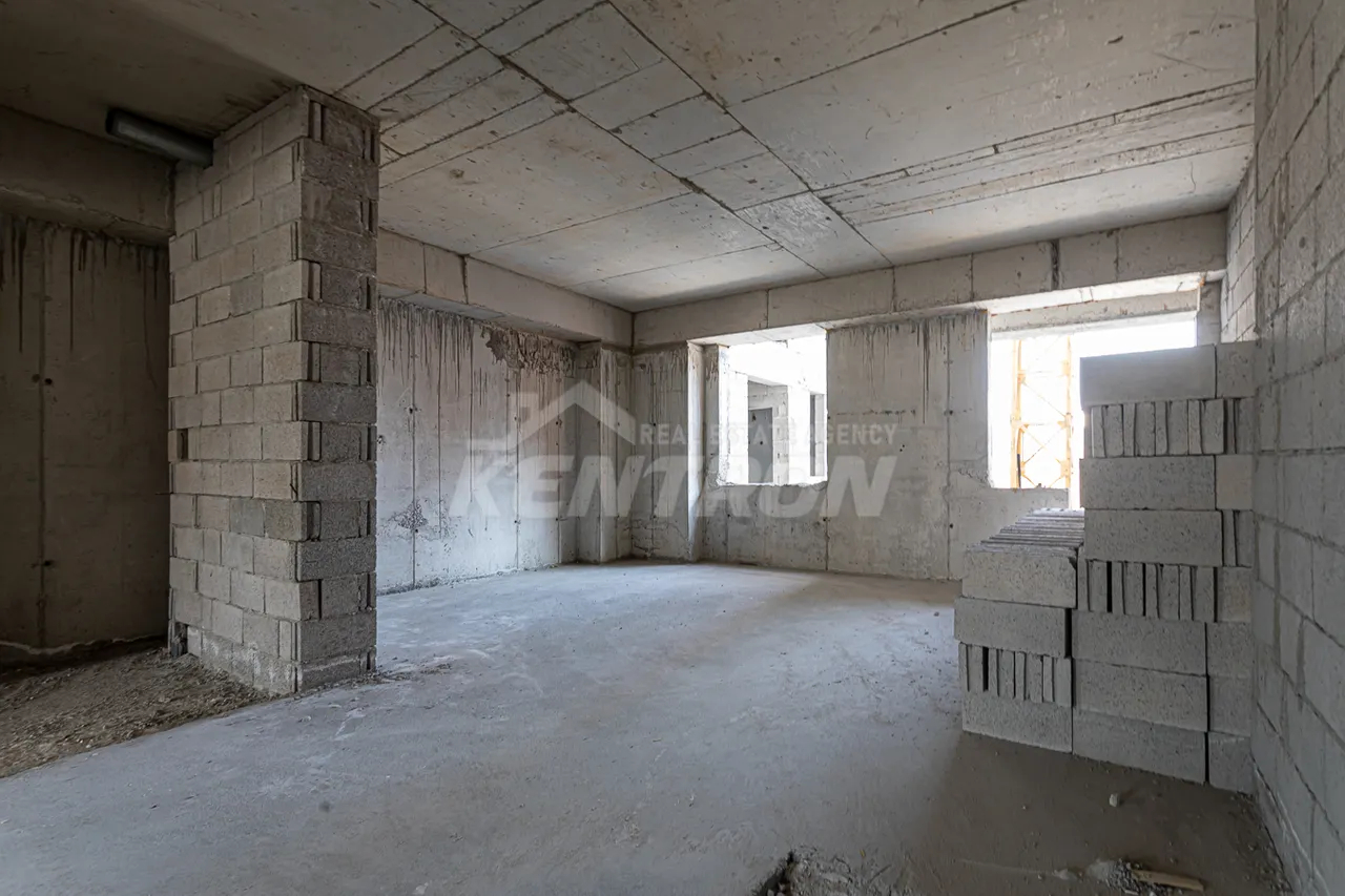 3 bedroom apartment for sale Emineski St, Kanaqer-Zeytun Yerevan, 157635