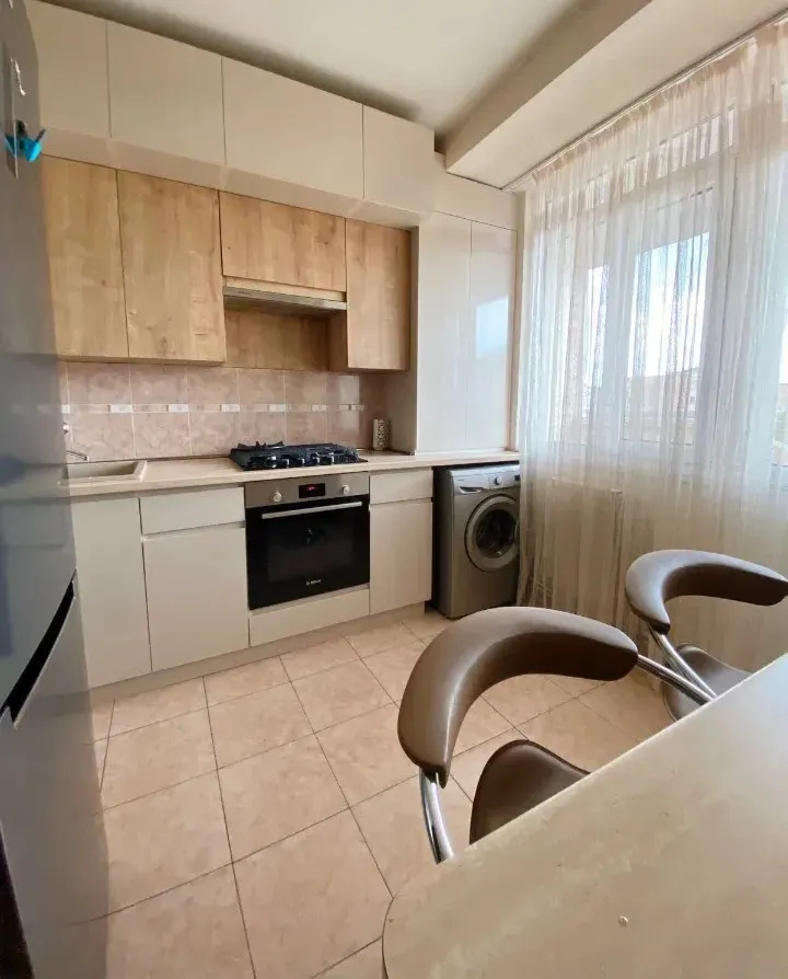 1 bedroom apartment for sale Aram St, Center Yerevan, 159383