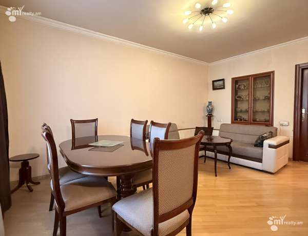 kupit-kvartiru/2-komnatnaya/V.Papazyan+St/Arabkir/Yerevan