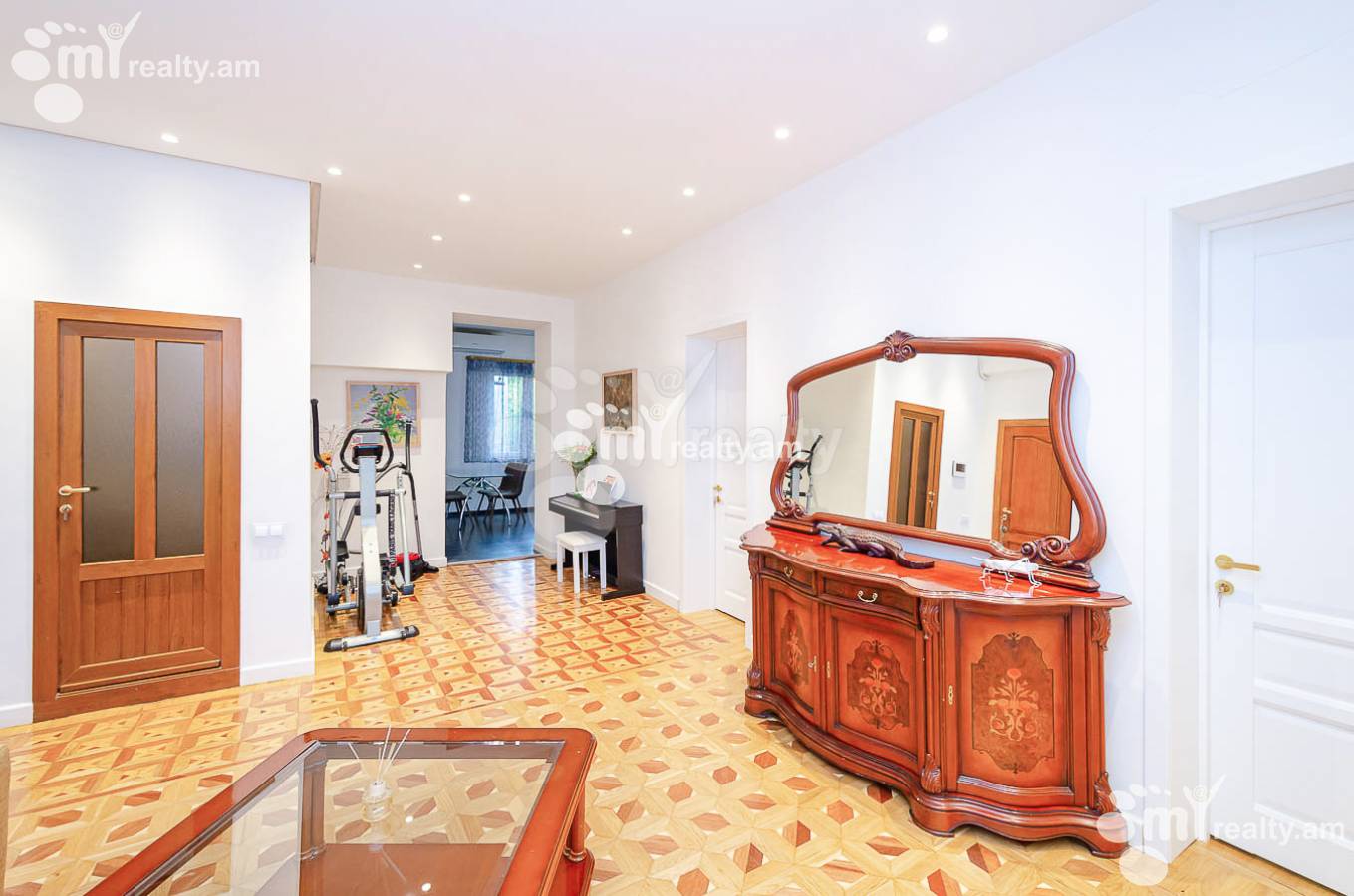 3 bedroom apartment for sale Mashtots Ave, Center Yerevan, 144890